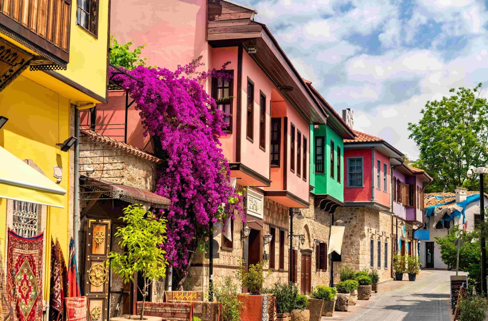 Alanya'dan Antalya Şehir Turu : Kaleiçi, Aquarium ve Şelale Ziyareti - 1